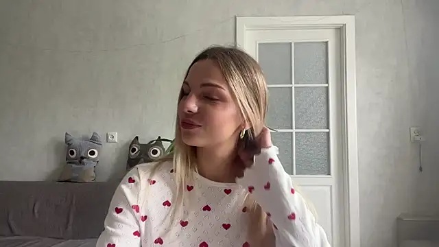 LaraineDomebo online show from 07.23.26