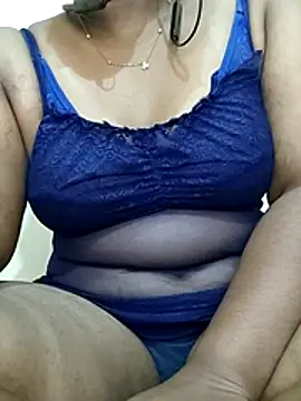 Snapshot of mallugrl_u chatting on 07.21.26 mallugrl u online show from 07.21.26