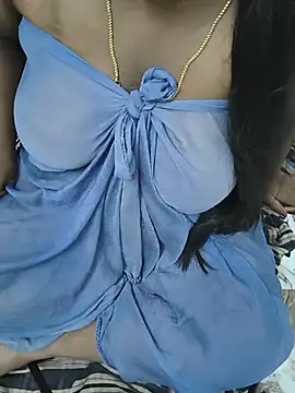 tamil Anusri couple online show from 07.18.26