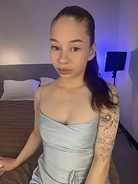 HoneyJuliet online show from 07.28.26