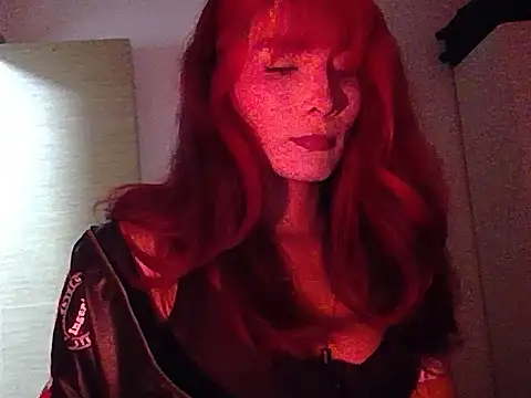 Snapshot of BlackWidow_ chatting on 07.28.26 BlackWidow online show from 07.28.26