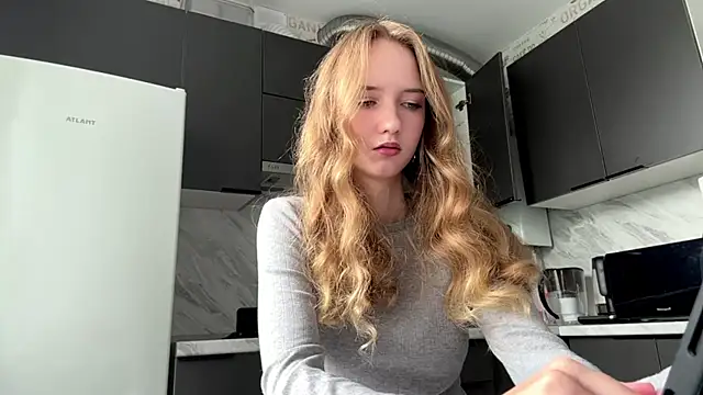 LuiseFurbeck online show from 07.20.26