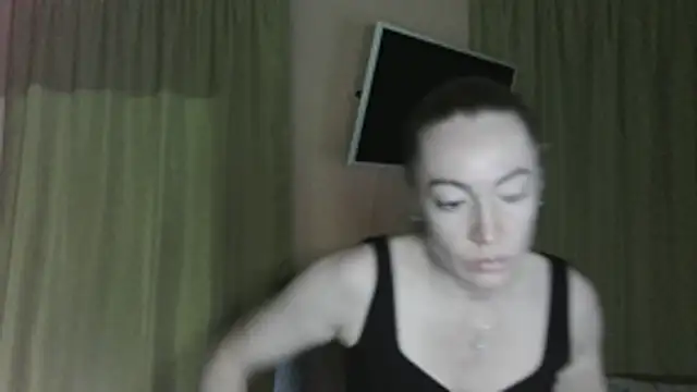 Snapshot of LensyTourels chatting on 07.25.26 LensyTourels online show from 07.25.26