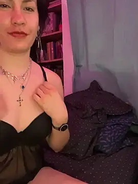 DiviNina online show from 07.23.26