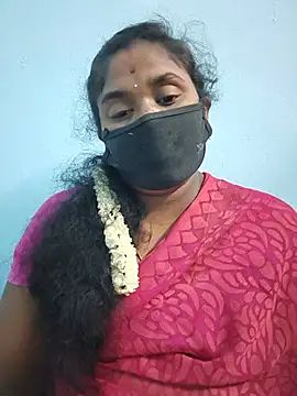 Snapshot of Tamil-Nandhini chatting on 07.22.26 Tamil-Nandhini online show from 07.22.26