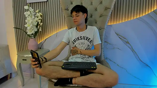 Luucky Strike online show from 07.21.26