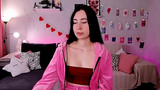 EmiMimi  online show from 07.23.26