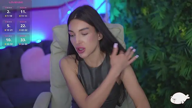 JasminBee online show from 07.19.26