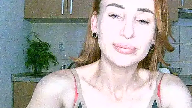 Snapshot of AimeeAlanx chatting on 07.24.26 AimeeAlanx online show from 07.24.26