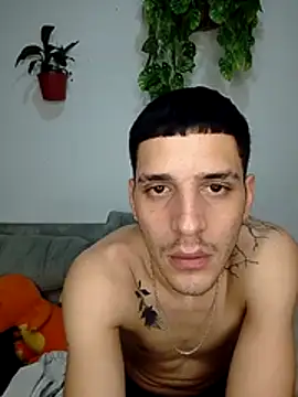 BoyMaxLatin online show from 07.28.26