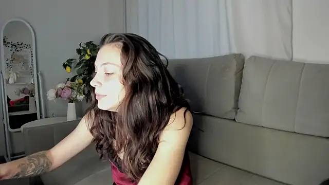 Bella Firee online show from 07.25.26