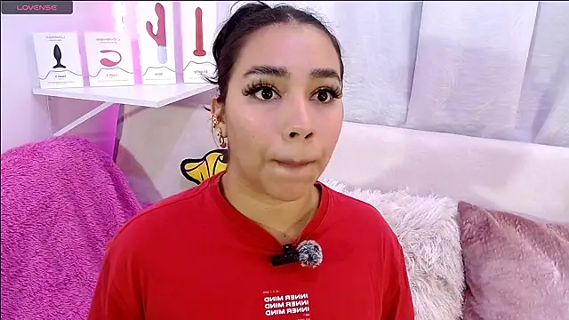 Snapshot of _Rios_Sofi_ chatting on 07.22.26 Rios Sofi online show from 07.22.26