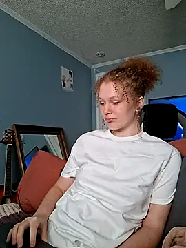 MaddieBoo1 online show from 07.22.26