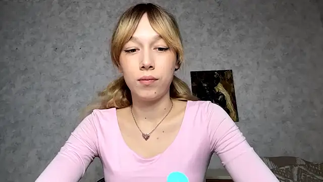 AriaFlyFerrari online show from 07.26.26
