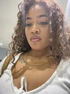 riri brunnete online show from 05.03.26