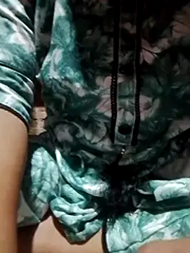 Bangla girl online show from 07.22.26