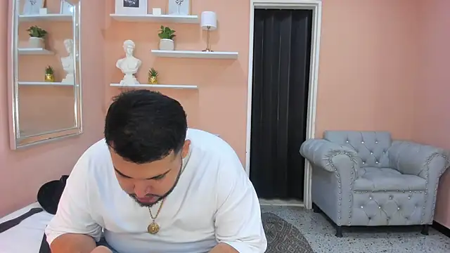 DamianVegaa online show from 07.29.26
