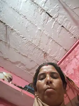 Yanavi sunena69 online show from 07.28.26