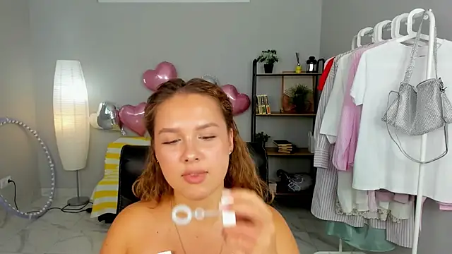 RoseJones online show from 07.28.26