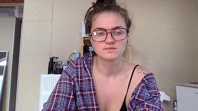 Santaris online show from 07.25.26