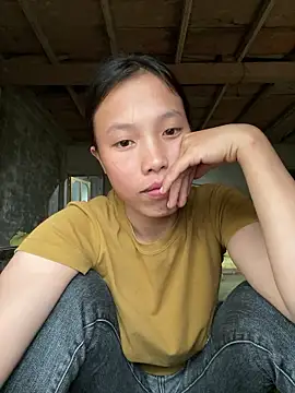 Glass-lyy online show from 07.26.26