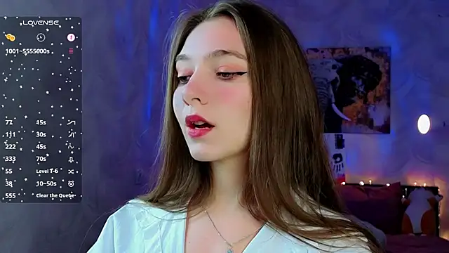 Aura Lune  online show from 07.27.26