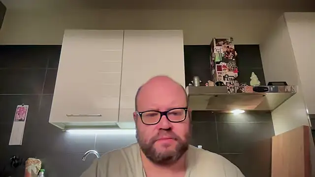 theitalianbear online show from 04.24.26