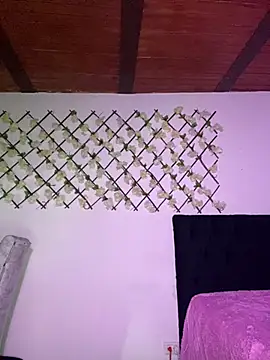annahott-1 online show from 07.27.26
