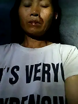 Nguyen Emaa online show from 07.28.26