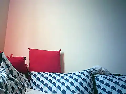 KissMeCurvyMbatha online show from 07.29.26