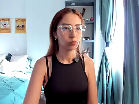 AriaRowenn online show from 08.04.26