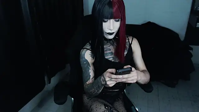 april simons2 online show from 05.08.26