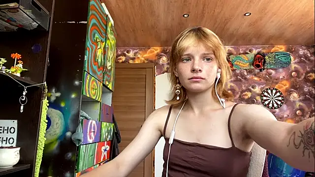 JinaTscrious online show from 08.03.26