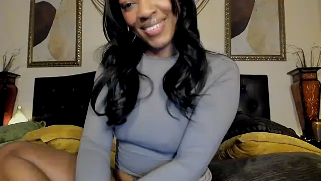 Snapshot of nicolesolace chatting on 12.09.24 nicolesolace online show from 12.09.24