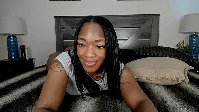 nicolesolace online show from 06.25.26