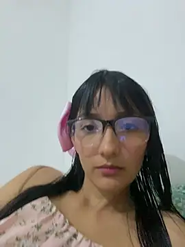 Snapshot of My_littleo_Lily chatting on 08.02.26 My littleo Lily online show from 08.02.26
