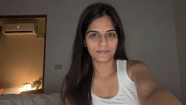 Priyanka2006a online show from 07.30.26