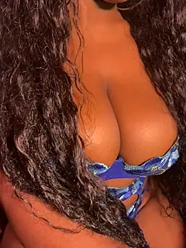 Snapshot of Blaackcat chatting on 02.20.26 Blaackcat online show from 02.20.26