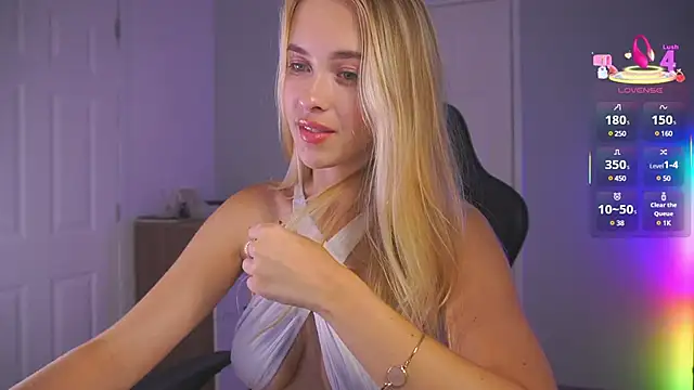 DanikaDillan online show from 03.03.25