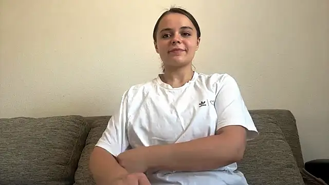 Snapshot of LorileeKaliszewski chatting on 08.03.26 LorileeKaliszewski online show from 08.03.26