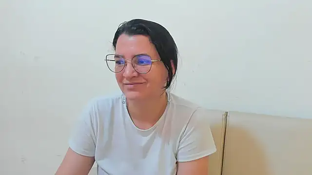 MARILYN GARCIA online show from 01.07.26