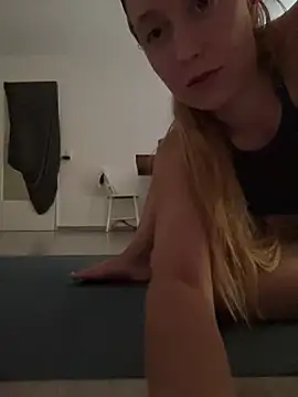 OliviaLulu online show from 08.08.26