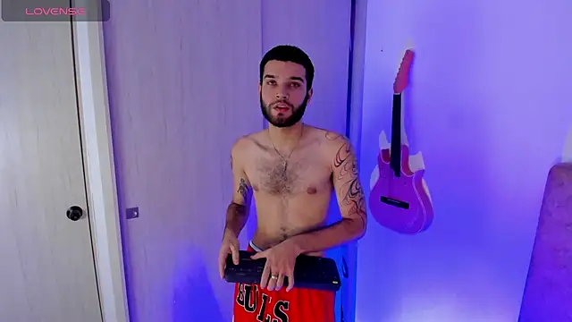 elliot flame1 online show from 08.09.26