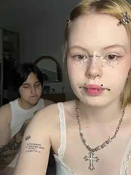 AliceAndMia online show from 08.07.26