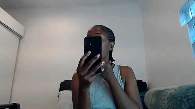 Snapshot of leanna23 chatting on 06.06.26 leanna23 online show from 06.06.26