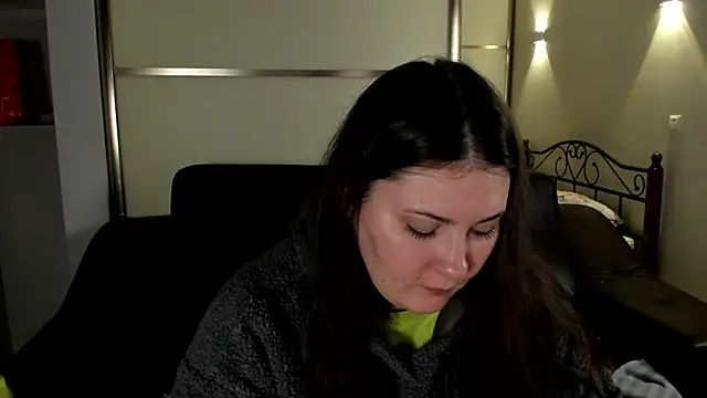 MarySwon online show from 02.14.25