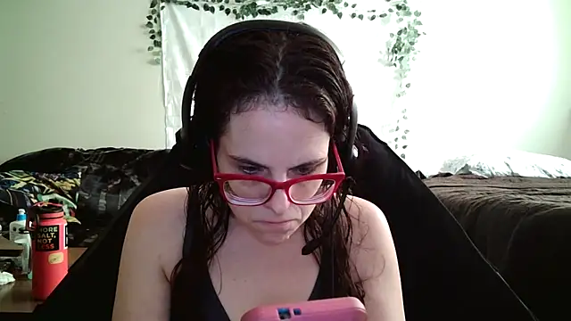 JessaBella online show from 10.27.25