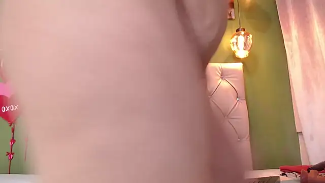 Tinna Flirt online show from 02.20.25