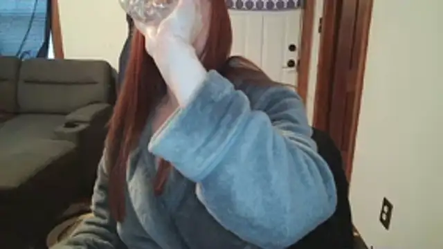 SweetAriesXO online show from 03.04.26