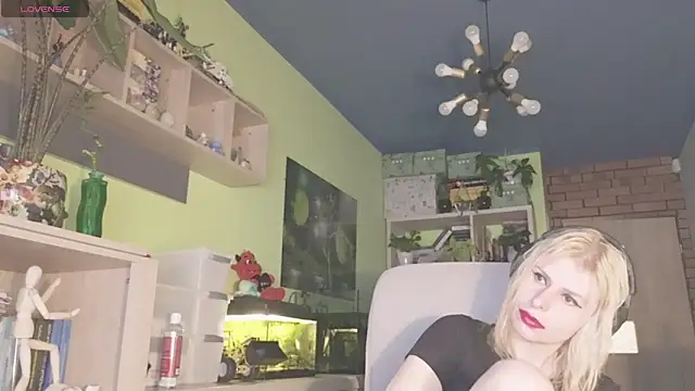 karmija online show from 03.13.25